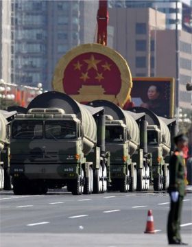China shows off military hardware