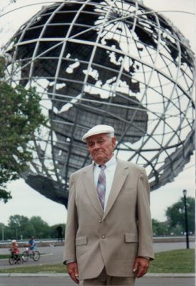Arthur Lueken at Flushing Meadows Park, Long Island, NY, June 1995.