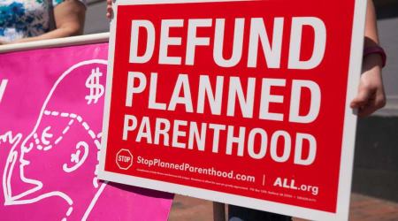 Defund Planned Parenthood sign