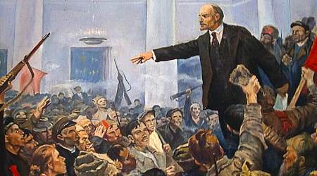 Lenin gives a speech