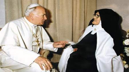 Pope John Paul II and Sister Lucy of Fatima