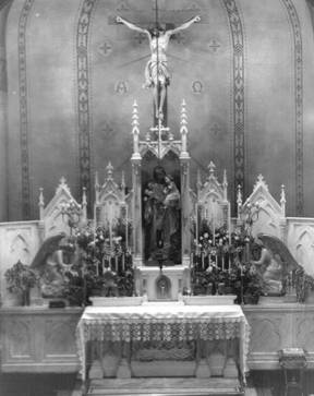 MAIN ALTAR