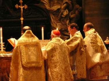 Solemn Pontifical Mass offered by Cardinal Canizares Llovera at the altar of the Chair in St. Peter's Basilica, Rome