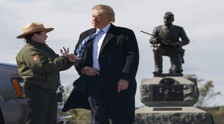 Trump visits Gettysburg