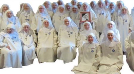 Little Sisters of Mary, Mother of the Redeemer