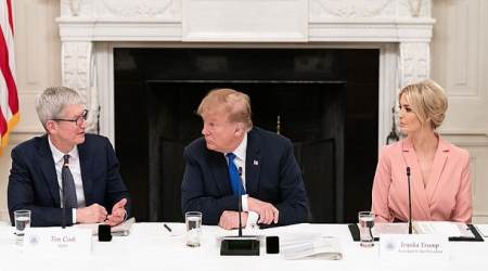 Tim Cook meets with Trump at the White House