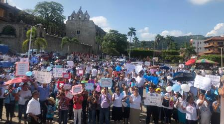 600K Mexicans March for Life, Against Cartels and Transgender Propaganda