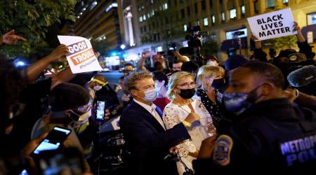 mob surrounds Rand Paul after RNC convention