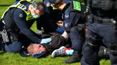 Anti-lockdown protestor arrested