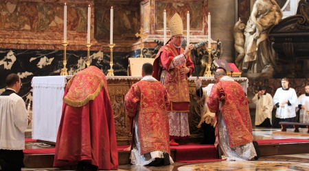 Important Sign: Summorum Pontificum Pilgrimage Once Again Will Have a Mass in the Vatican Basilica -- Celebrated by Card. Burke