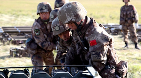 Russia Trains China's Army for Taiwan While Beijing Fuels Moscow's War